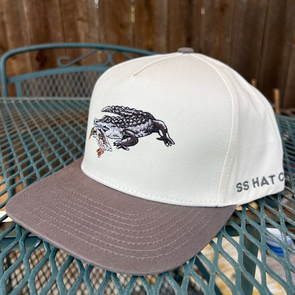 Southern String Hat Co August 2025 Gator & Duck Snapback NEW - Picture 1 of 8
